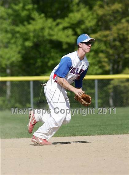 Thumbnail 2 in Tolland vs. RHAM photogallery.