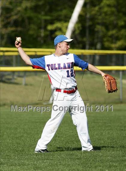 Thumbnail 2 in Tolland vs. RHAM photogallery.