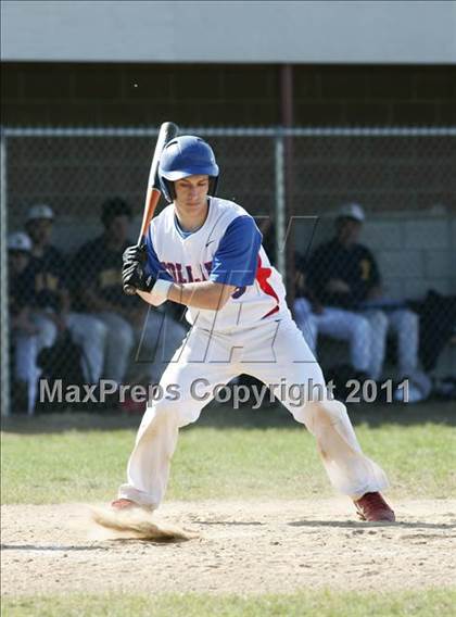 Thumbnail 1 in Tolland vs. RHAM photogallery.