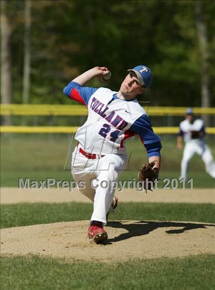 Thumbnail 2 in Tolland vs. RHAM photogallery.