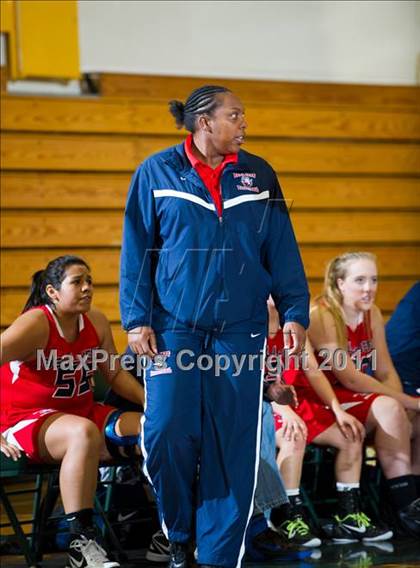 Thumbnail 3 in Agoura vs Bellarmine-Jefferson (Santa Barbara Tournament of Champions) photogallery.