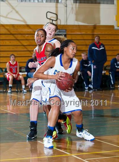 Thumbnail 2 in Agoura vs Bellarmine-Jefferson (Santa Barbara Tournament of Champions) photogallery.