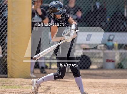 Thumbnail 3 in Los Alamitos vs. Aliso Niguel photogallery.
