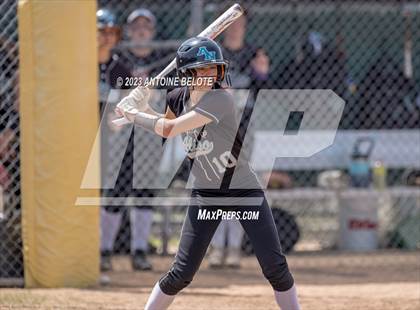 Thumbnail 1 in Los Alamitos vs. Aliso Niguel photogallery.