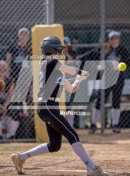 Thumbnail 3 in Los Alamitos vs. Aliso Niguel photogallery.