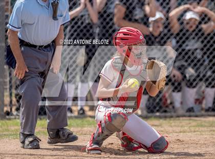 Thumbnail 2 in Los Alamitos vs. Aliso Niguel photogallery.