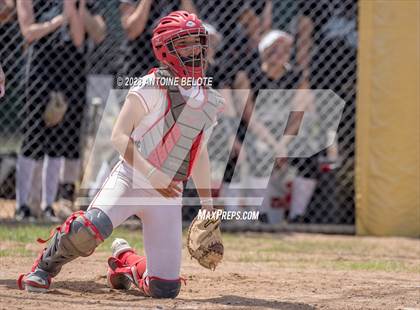 Thumbnail 3 in Los Alamitos vs. Aliso Niguel photogallery.