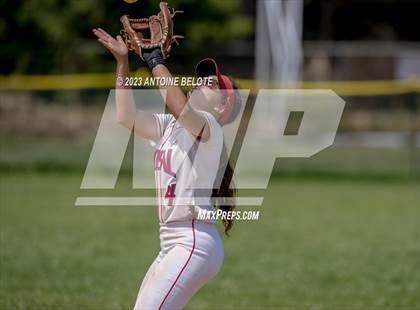 Thumbnail 3 in Los Alamitos vs. Aliso Niguel photogallery.