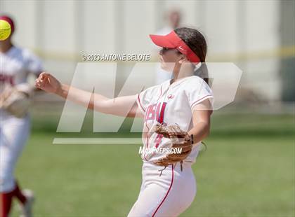 Thumbnail 2 in Los Alamitos vs. Aliso Niguel photogallery.