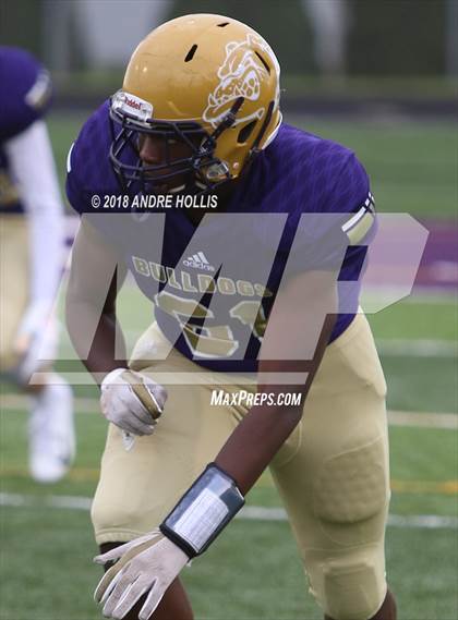 Thumbnail 2 in Mishawaka Marian @ New Haven photogallery.