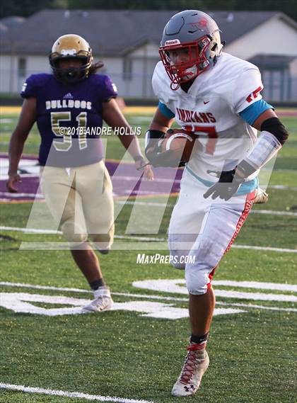 Thumbnail 3 in Mishawaka Marian @ New Haven photogallery.