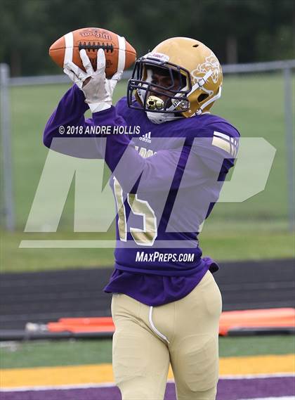 Thumbnail 2 in Mishawaka Marian @ New Haven photogallery.