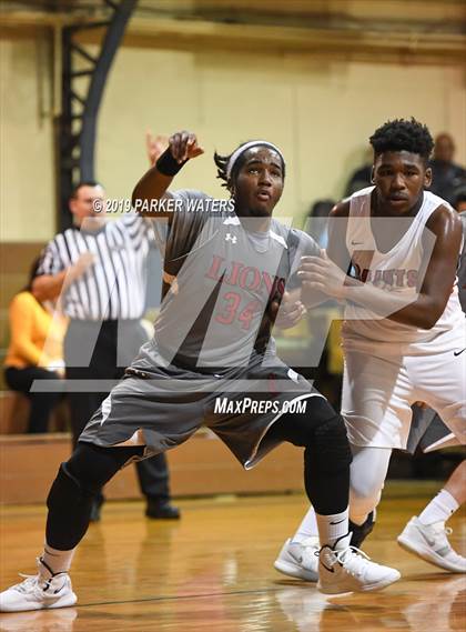 Thumbnail 2 in Covenant Christian Academy @ St. Martin's Episcopal (LHSAA District Playoffs) photogallery.