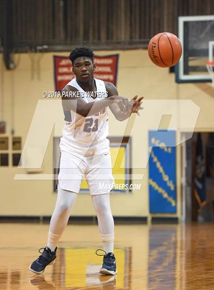 Thumbnail 1 in Covenant Christian Academy @ St. Martin's Episcopal (LHSAA District Playoffs) photogallery.