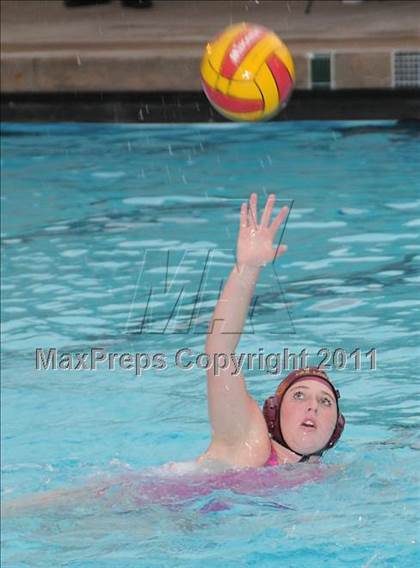 Thumbnail 3 in Campolindo vs Las Lomas photogallery.