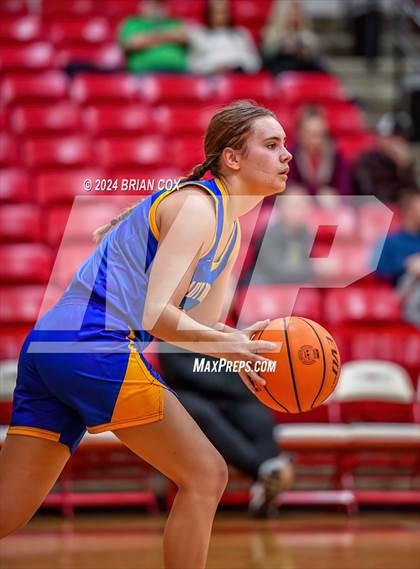 Thumbnail 2 in JV: Flippin vs Mountain Home (I Want It Personalized Classic) photogallery.