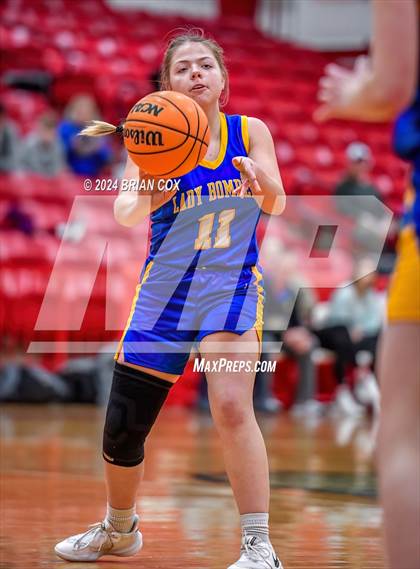 Thumbnail 3 in JV: Flippin vs Mountain Home (I Want It Personalized Classic) photogallery.