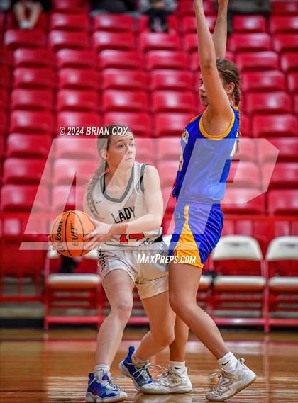 Thumbnail 3 in JV: Flippin vs Mountain Home (I Want It Personalized Classic) photogallery.