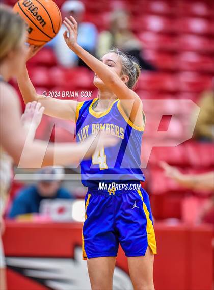 Thumbnail 2 in JV: Flippin vs Mountain Home (I Want It Personalized Classic) photogallery.