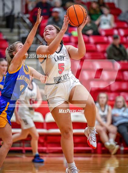 Thumbnail 2 in JV: Flippin vs Mountain Home (I Want It Personalized Classic) photogallery.