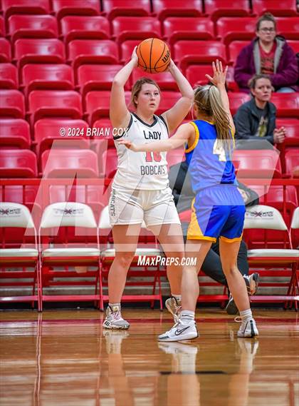 Thumbnail 1 in JV: Flippin vs Mountain Home (I Want It Personalized Classic) photogallery.