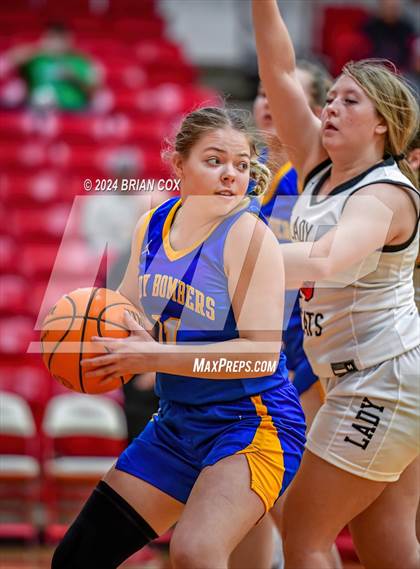 Thumbnail 2 in JV: Flippin vs Mountain Home (I Want It Personalized Classic) photogallery.