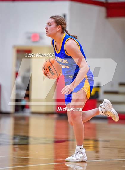 Thumbnail 1 in JV: Flippin vs Mountain Home (I Want It Personalized Classic) photogallery.