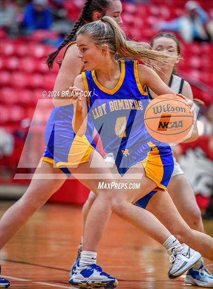 Thumbnail 1 in JV: Flippin vs Mountain Home (I Want It Personalized Classic) photogallery.