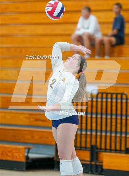 Thumbnail 1 in JV: The Prairie School vs Kettle Moraine (Oak Creek JV1 Invitational) photogallery.