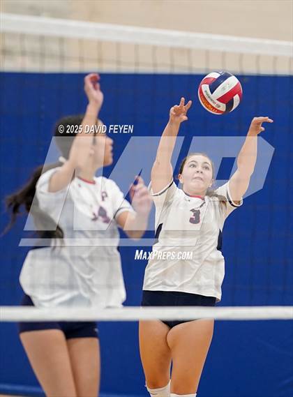 Thumbnail 1 in JV: The Prairie School vs Kettle Moraine (Oak Creek JV1 Invitational) photogallery.
