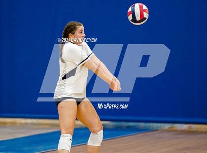 Thumbnail 2 in JV: The Prairie School vs Kettle Moraine (Oak Creek JV1 Invitational) photogallery.