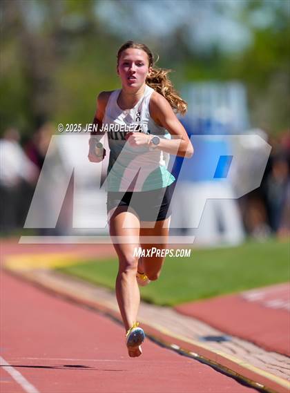 Thumbnail 1 in CHSAA Finals 4A  (4x800 Relay) photogallery.