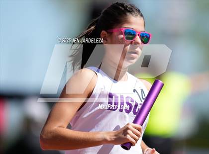 Thumbnail 1 in CHSAA Finals 4A  (4x800 Relay) photogallery.