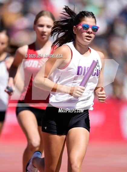 Thumbnail 2 in CHSAA Finals 4A  (4x800 Relay) photogallery.