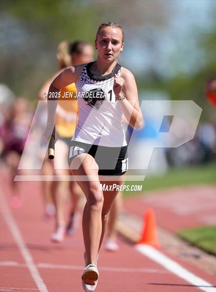 Thumbnail 1 in CHSAA Finals 4A  (4x800 Relay) photogallery.