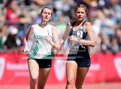 Thumbnail 2 in CHSAA Finals 4A  (4x800 Relay) photogallery.