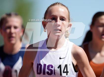 Thumbnail 2 in CHSAA Finals 4A  (4x800 Relay) photogallery.