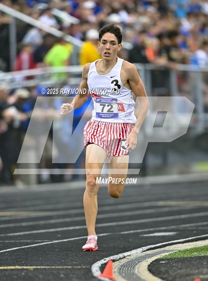Thumbnail 3 in IHSAA Finals (1600 Meter) photogallery.
