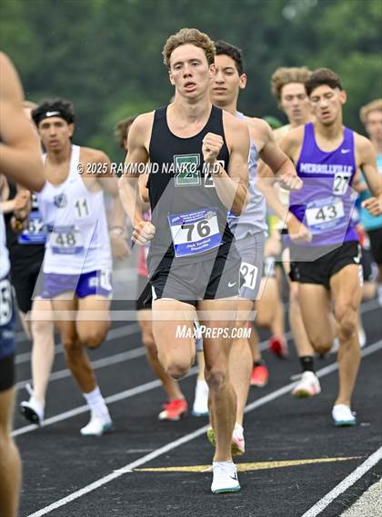 Thumbnail 2 in IHSAA Finals (1600 Meter) photogallery.