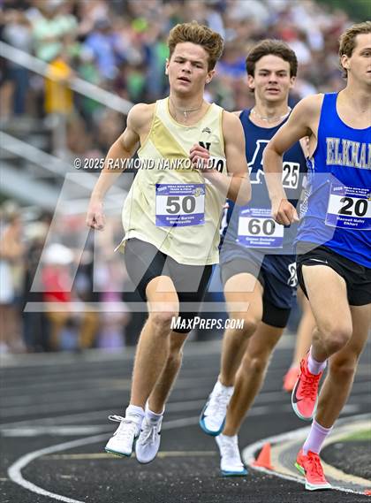 Thumbnail 1 in IHSAA Finals (1600 Meter) photogallery.