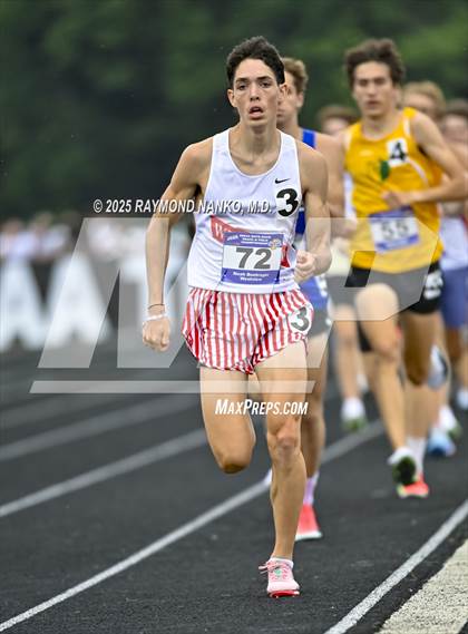 Thumbnail 3 in IHSAA Finals (1600 Meter) photogallery.