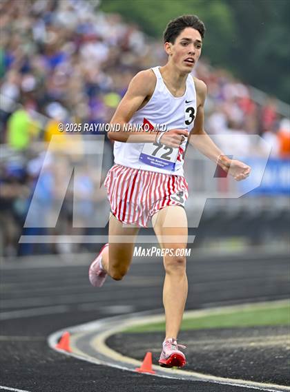 Thumbnail 3 in IHSAA Finals (1600 Meter) photogallery.