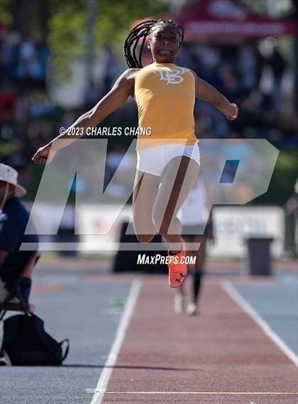 Thumbnail 1 in CIF State Finals (Long Jump) photogallery.