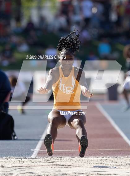 Thumbnail 3 in CIF State Finals (Long Jump) photogallery.
