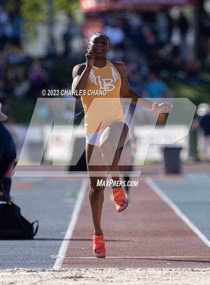 Thumbnail 3 in CIF State Finals (Long Jump) photogallery.
