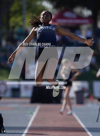 Thumbnail 3 in CIF State Finals (Long Jump) photogallery.