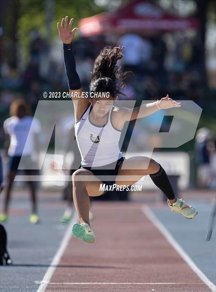 Thumbnail 1 in CIF State Finals (Long Jump) photogallery.