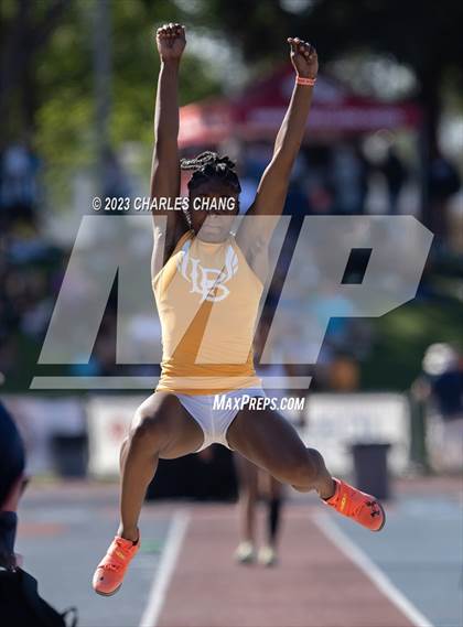 Thumbnail 3 in CIF State Finals (Long Jump) photogallery.
