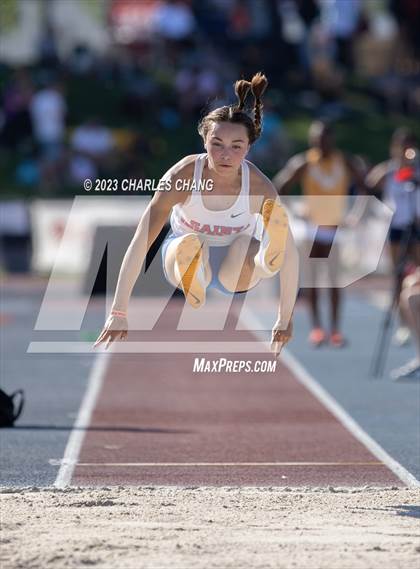 Thumbnail 1 in CIF State Finals (Long Jump) photogallery.