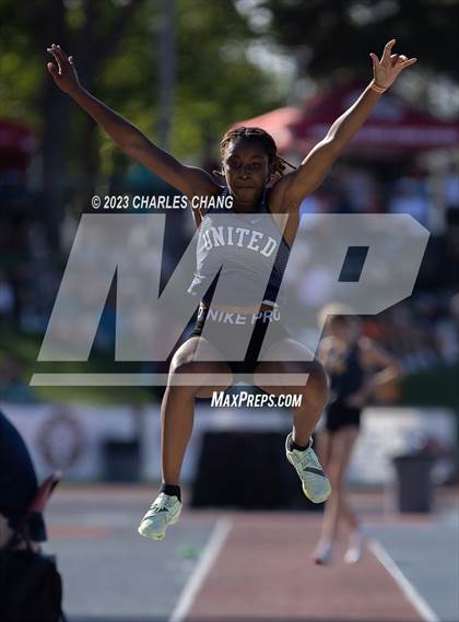 Thumbnail 1 in CIF State Finals (Long Jump) photogallery.